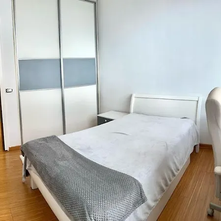 Апартаменты Triplex With Garden And Parking Белград