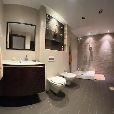 Triplex With Garden And Parking Апартаменты