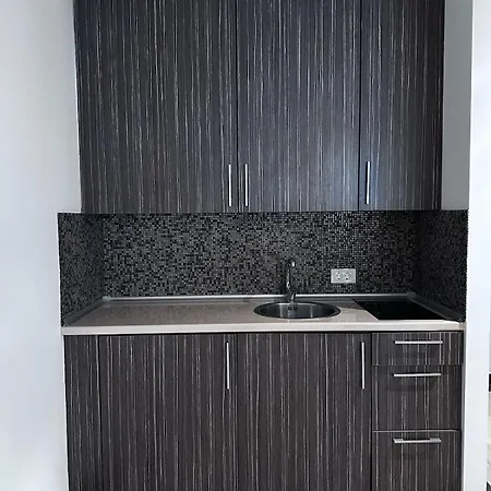 Апартаменты Triplex With Garden And Parking Белград